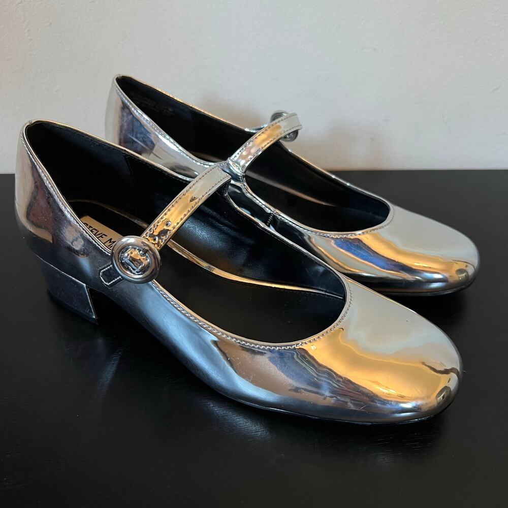 Steve Madden Sessily Metallic Silver Patent Low Heel Mary Jane Shoes 7M